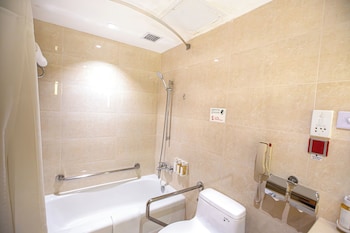Standard Room, 1 King Bed, Accessible