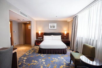 Standard Room, 1 Queen Bed