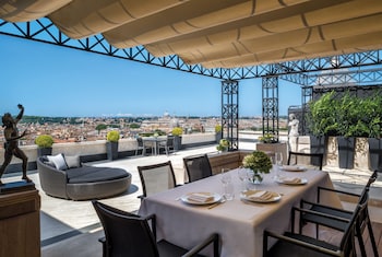 Penthouse, 1 King Bed (Villa Medici Suite)