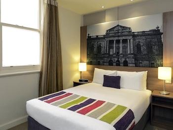Standard Room, 1 Queen Bed