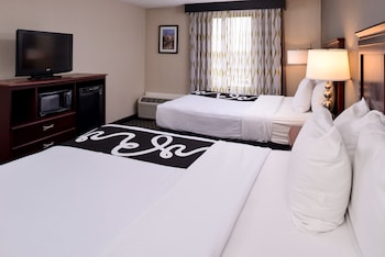 Room, 2 Queen Beds, Non Smoking