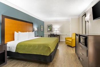 Standard Room, 1 King Bed, Non Smoking