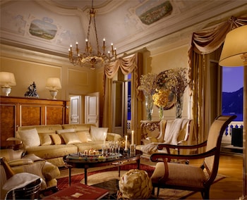 Suite Palace, Lake View