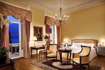 Palace Deluxe Double Room, Lake View