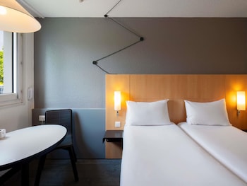 Standard Room, 2 Twin Beds