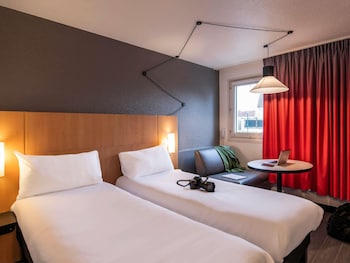 Standard Room, 2 Twin Beds