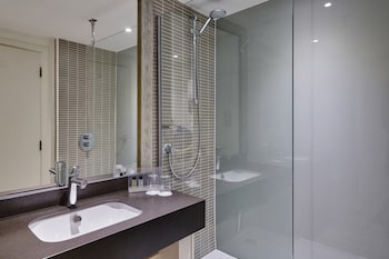 Premium Room, 1 Double Bed (Stocked Minibar)