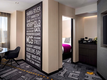 Premium Room, 1 King Bed (Executive)