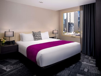 Deluxe Room, 1 King Bed (Premium)