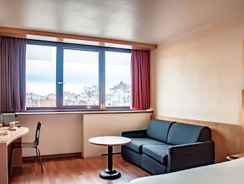Standard Room, 1 Double Bed with Sofa bed