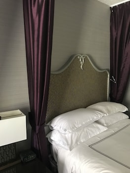 Castle King Room