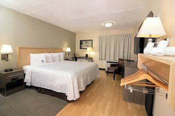 Superior Room, 1 King Bed (Smoke Free)