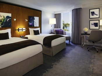 Superior Room, 2 Double Beds, City View