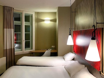 Standard Room, Multiple Beds