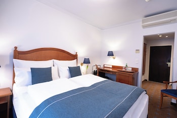 Standard Room, 1 Double Bed, Balcony