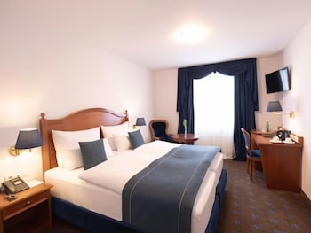 Standard Double Room, City View