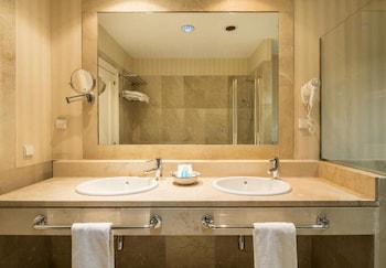 Family Quadruple Room