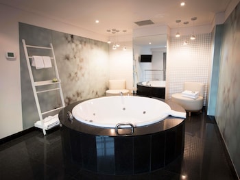 Loft, 1 King Bed