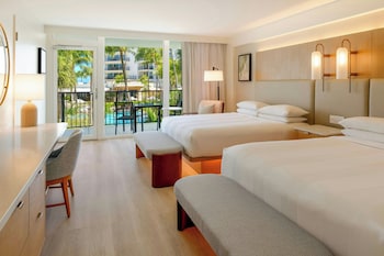 Room, 2 Queen Beds, Garden View