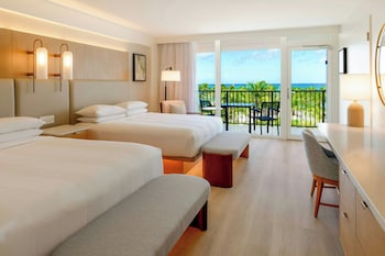 Room, 2 Queen Beds, Ocean View