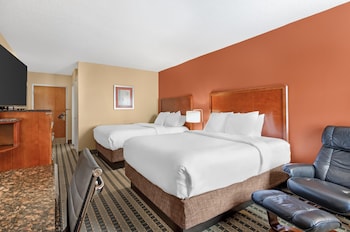 Standard Room, 2 Queen Beds, Non Smoking (Pet Friendly)