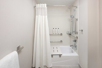 Suite, 2 Queen Beds, Non Smoking