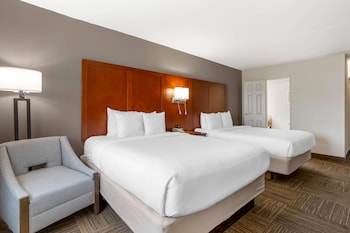 Standard Room, 2 Queen Beds, Non Smoking, River View