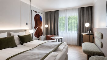 Room, 1 King Bed, Garden View (TOP Floor - new renovated)