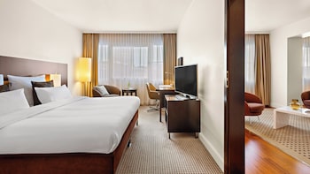 Grand Suite, 1 King Bed (Quiet High Floor)