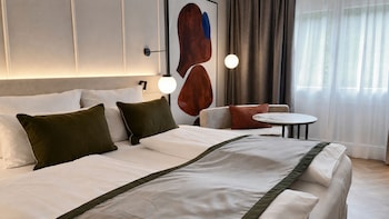 Room, 1 King Bed, City View (TOP Floor - new renovated)