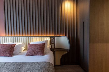 Superior Room, 1 Queen Bed, Non Smoking