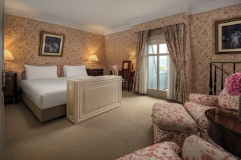 Suite, 1 King Bed, City View (Penthouse)