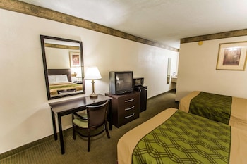 Standard Room, 2 Double Beds, Non Smoking