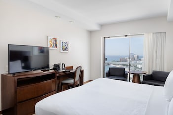 Deluxe Room, Beachside