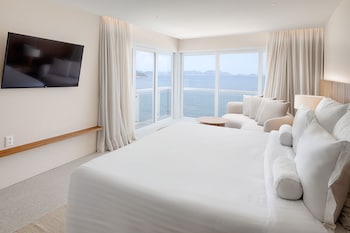 Panoramic Suite, Sea View