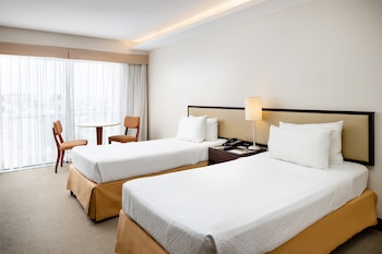Classic Room, Partial Ocean View