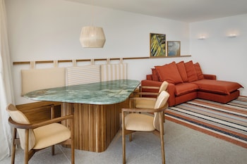 Panoramic Suite, Sea View