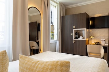 Comfort Room, 1 Double Bed, Non Smoking (Eiffel Tower View)