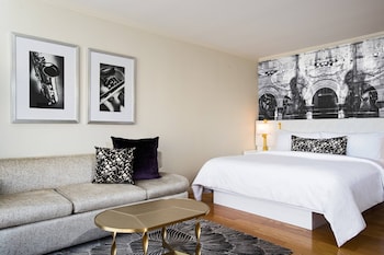 Room, 1 King Bed with Sofa bed, Balcony