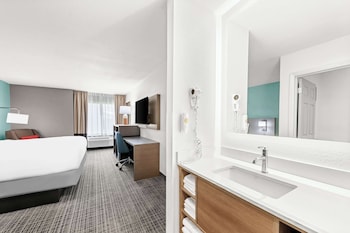 Standard Room, 1 King Bed, Non Smoking