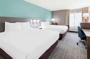 Room, 2 Queen Beds, Accessible, Non Smoking