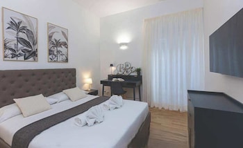 Apartment Deluxe - Via della Frezza 59