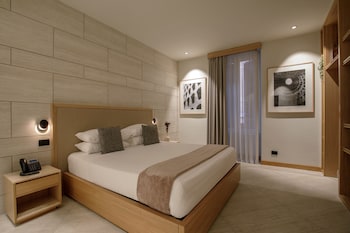 Apartment, Balcony (Connecting, Via di Ripetta 229)