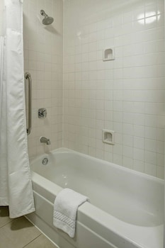 Room, 2 Queen Beds, Hearing Accessible, Non Smoking (Bathtub w/ Grab Bars)