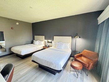 Standard Room, 2 Queen Beds, Non Smoking