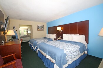 Standard Double Room, 2 Queen Beds, Smoking