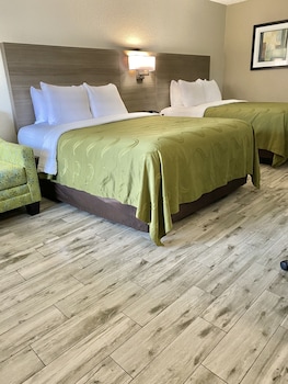 Standard Room, 2 Queen Beds, Non Smoking