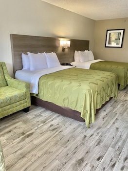 Standard Room, 2 Queen Beds, Non Smoking