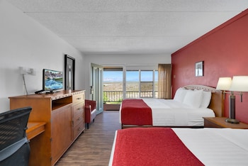 Standard Room, 2 Queen Beds, Non Smoking