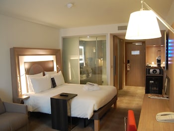 Superior Room, 1 Queen Bed with Sofa bed